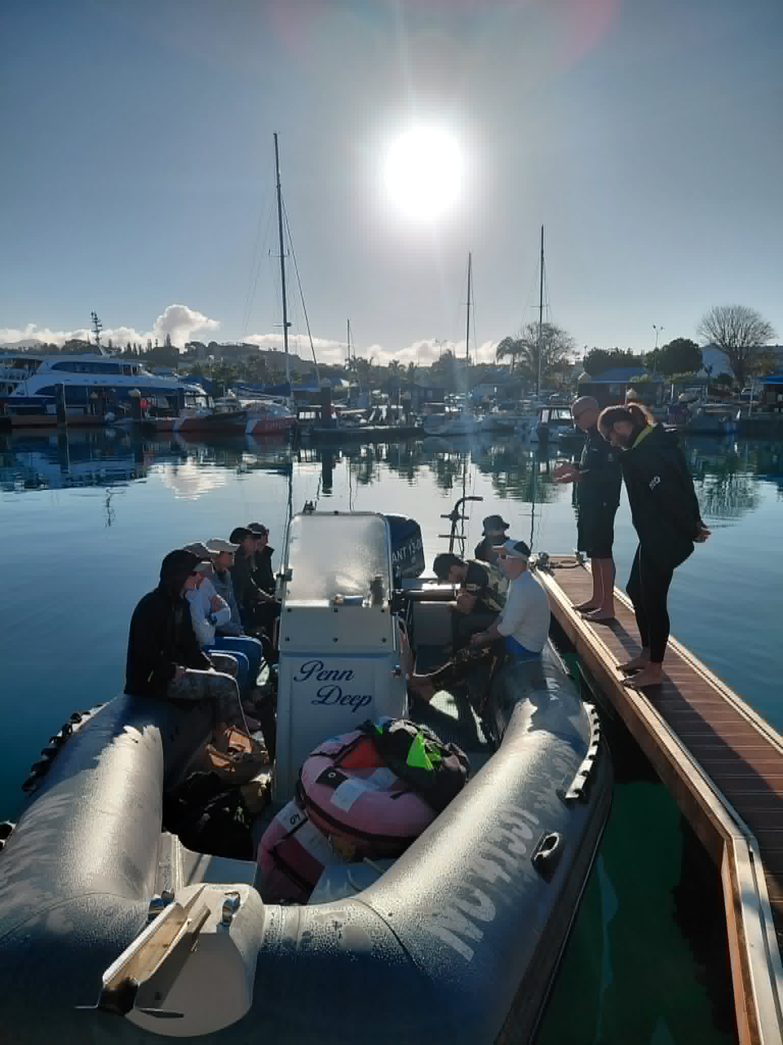 Départ du stage RIFAA - embarquement à la marina au petit matin
